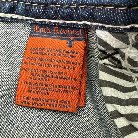 Rock Revival Women's Size 34x24 Embellished “Betty” Easy Crop Jeans - Picture 11 of 15